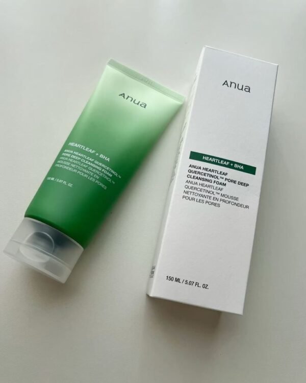 Anua heartleaf cleansing foam face wash