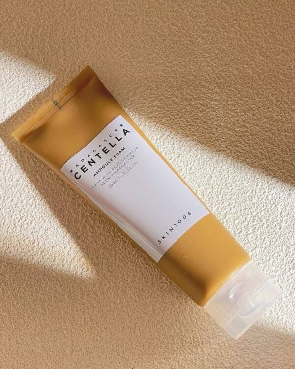 centella Ampule foam face wash - Image 3