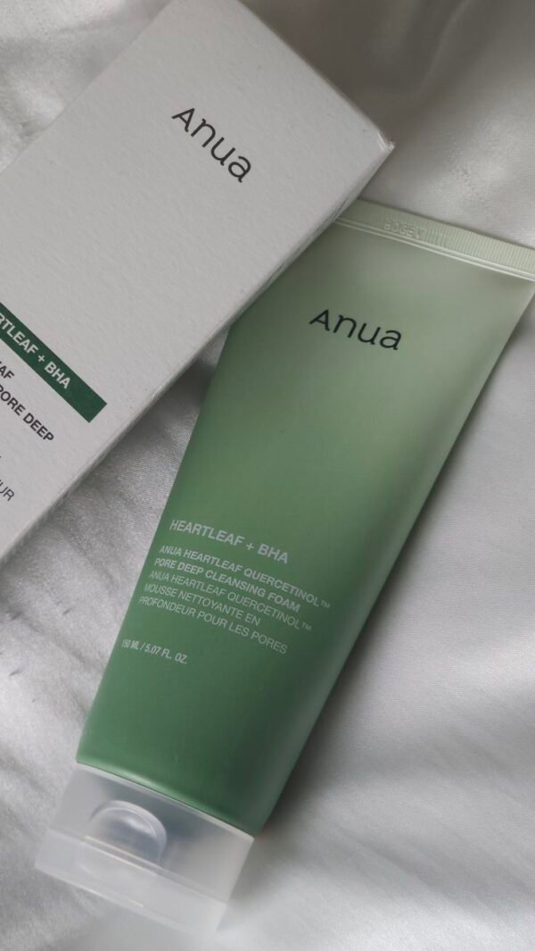 Anua heartleaf cleansing foam face wash - Image 2